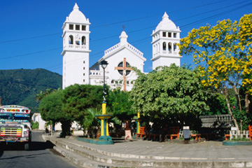 拉烏尼翁（SVLUN）港口代碼查詢-拉烏尼翁（SVLUN）港口簡介